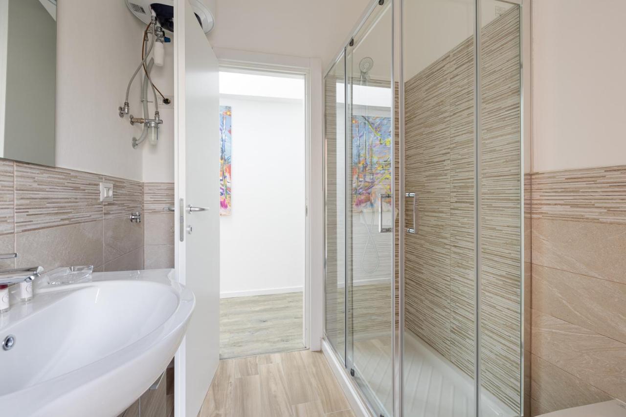 Cagnola Cozy Apartament With Balcony 밀라노 외부 사진