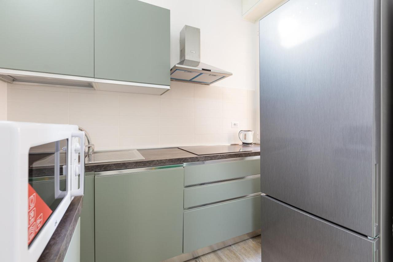Cagnola Cozy Apartament With Balcony 밀라노 외부 사진